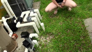 StreetBlowjobs: Bald caucasian loves Izzy