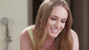 All Girl Massage: Straight Spa Fun: A Free Massage Adventure